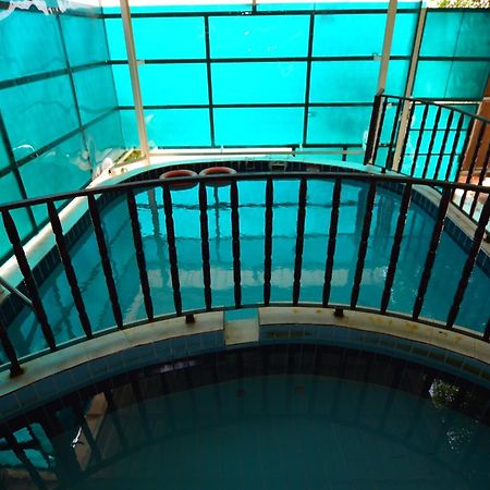 Al Ahmadi Plaza Resort 얀부 외부 사진