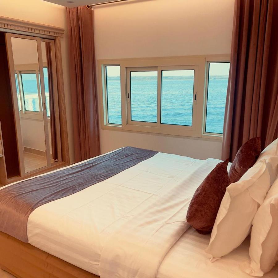 Al Ahmadi Plaza Resort 얀부 외부 사진