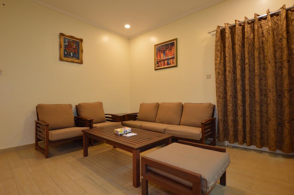 Al Ahmadi Plaza Resort 얀부 외부 사진