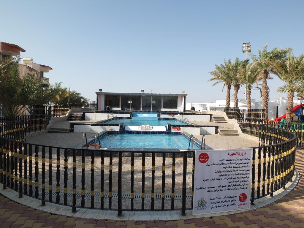 Al Ahmadi Plaza Resort 얀부 외부 사진