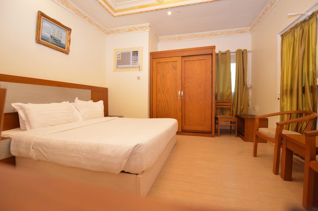 Al Ahmadi Plaza Resort 얀부 외부 사진