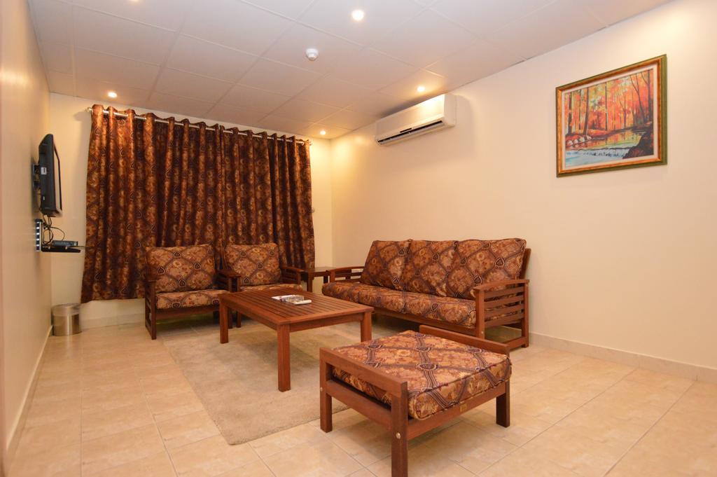 Al Ahmadi Plaza Resort 얀부 외부 사진