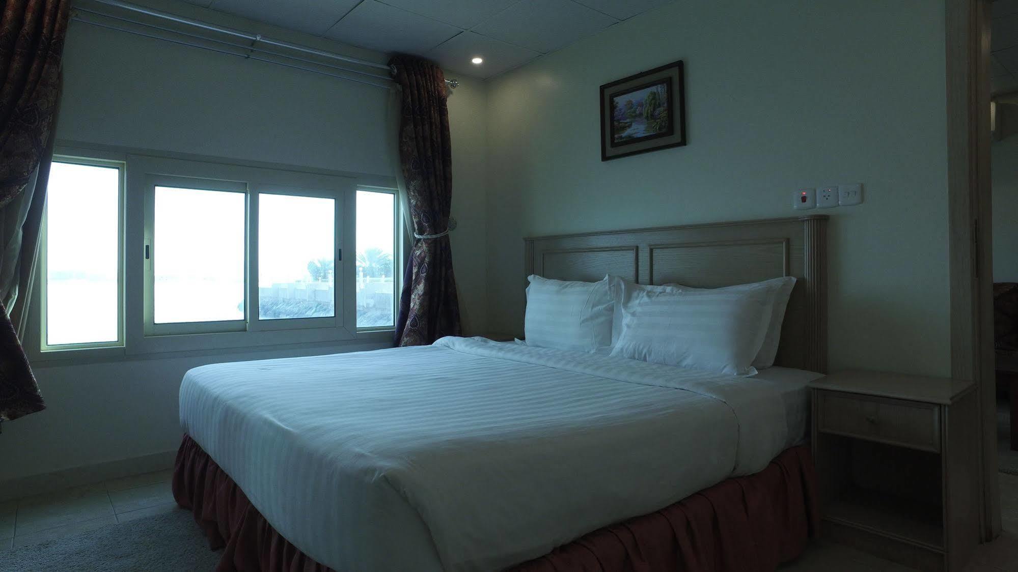 Al Ahmadi Plaza Resort 얀부 외부 사진