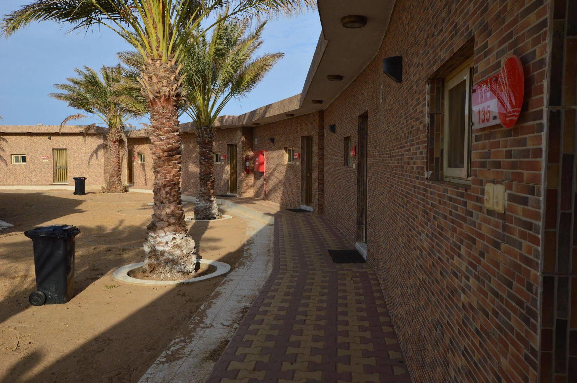 Al Ahmadi Plaza Resort 얀부 외부 사진